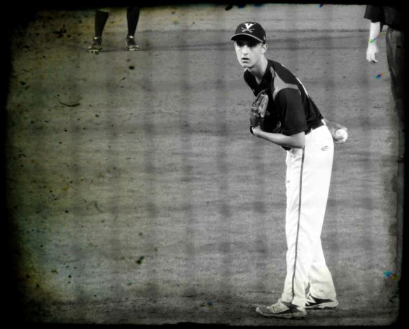 teddy-paisley-on-the-mound-uva-fall-2016